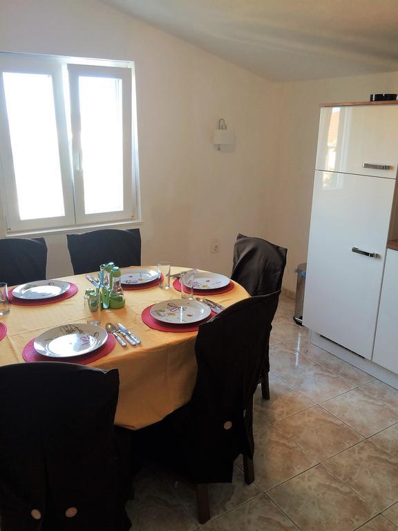 Apartments Lilly Zaboric Exterior foto